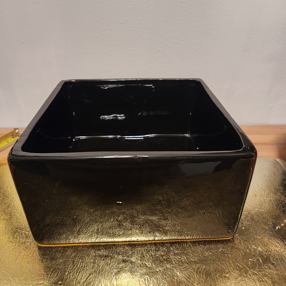 Black square plant holder